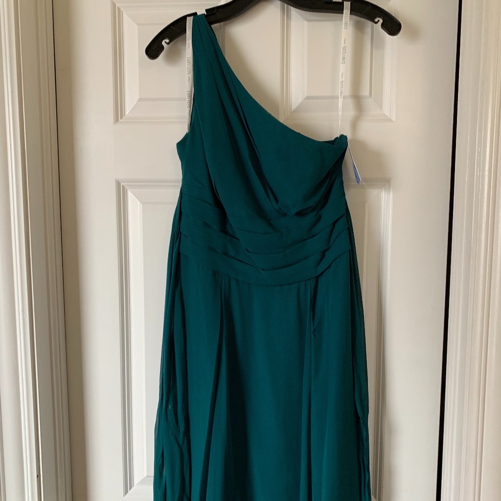 David’s Bridal Green GEM Color Chiffon Dress - New